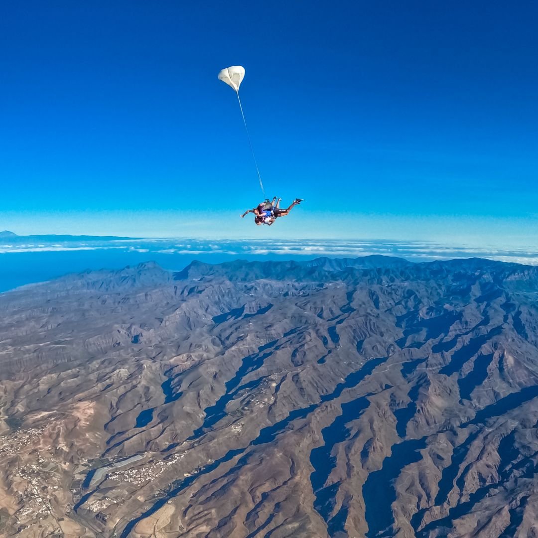 skok ze spadochronem na gran canarii